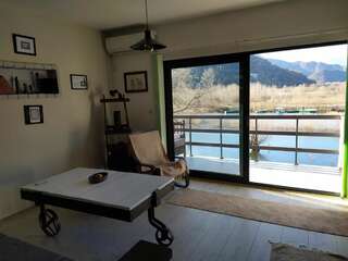 Апартаменты Apartment Dejic Вирпазар Апартаменты с видом на озеро-6