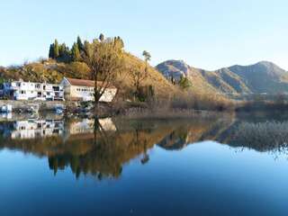 Апартаменты Apartment Dejic Вирпазар Апартаменты с видом на озеро-78